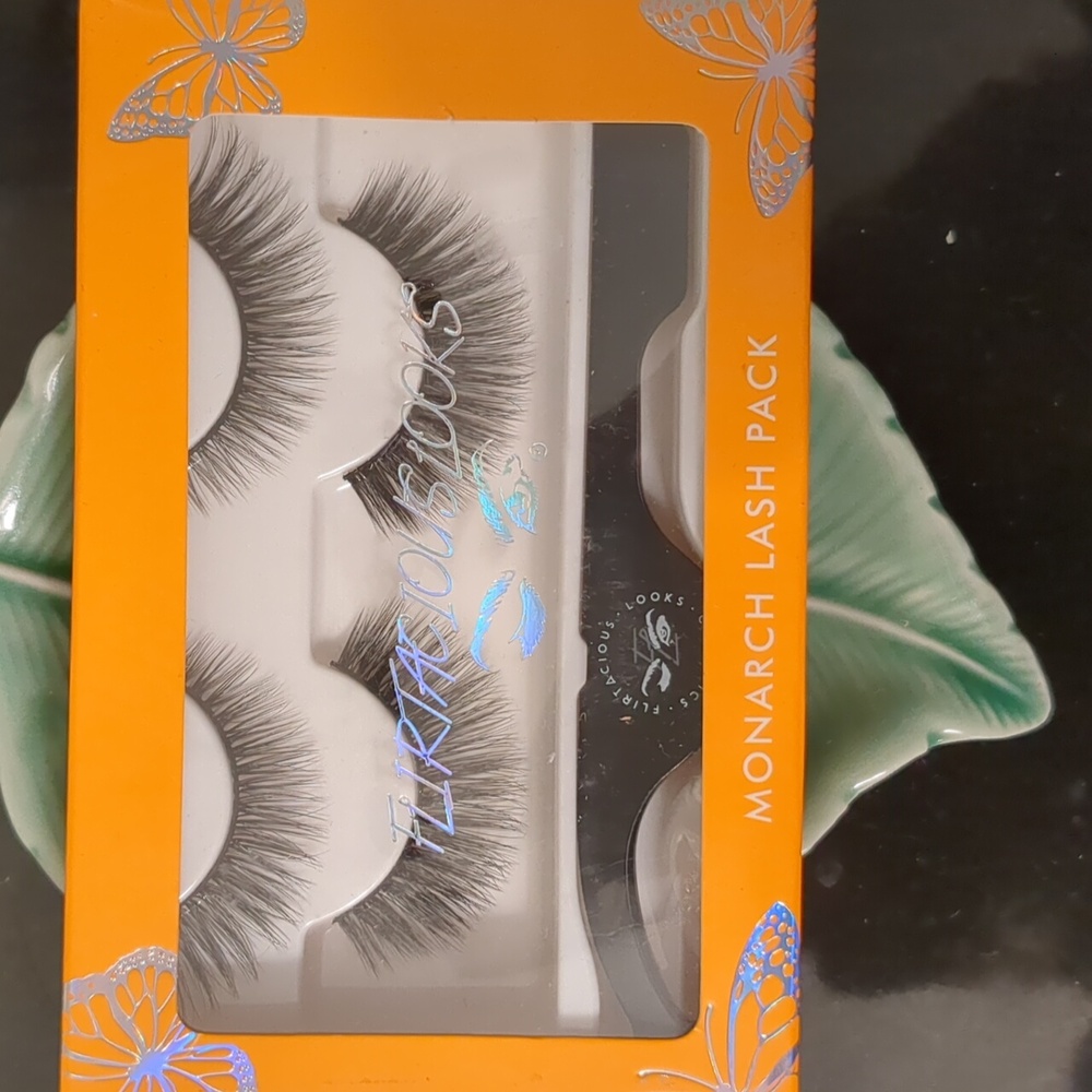 Monarch Lash Pack